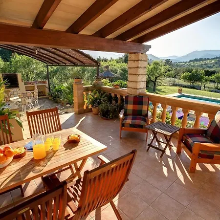 Sleeps 4 Pool Air Con Wifi