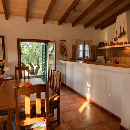 Sleeps 4 Pool Air Con Wifi Villa *