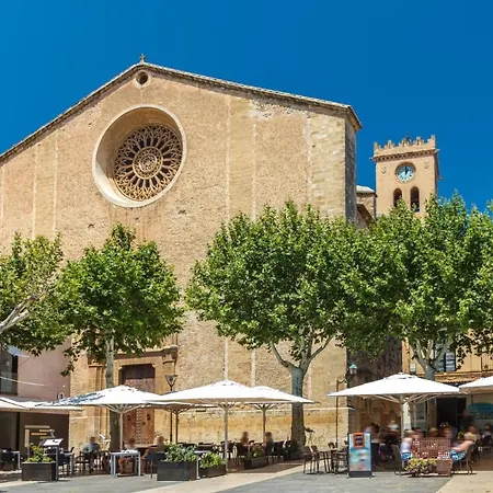 Sleeps 4 Pool Air Con Wifi Pollença